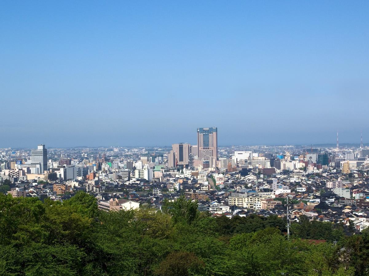 ホテルウィングインターナショナルプレミアム金沢駅前 3*